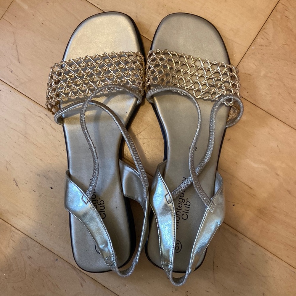 Montego Bay Club Women’s Gold Slingback sandals size 9.5, NWOT